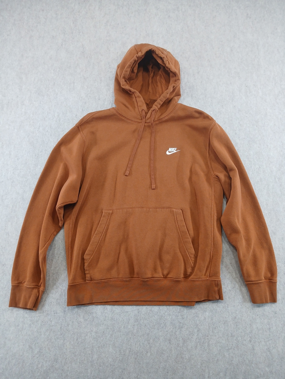 Nike Men's Brown Pullover Hoodie L Cotton Blend Fleece Logo Kangaroo Pocket